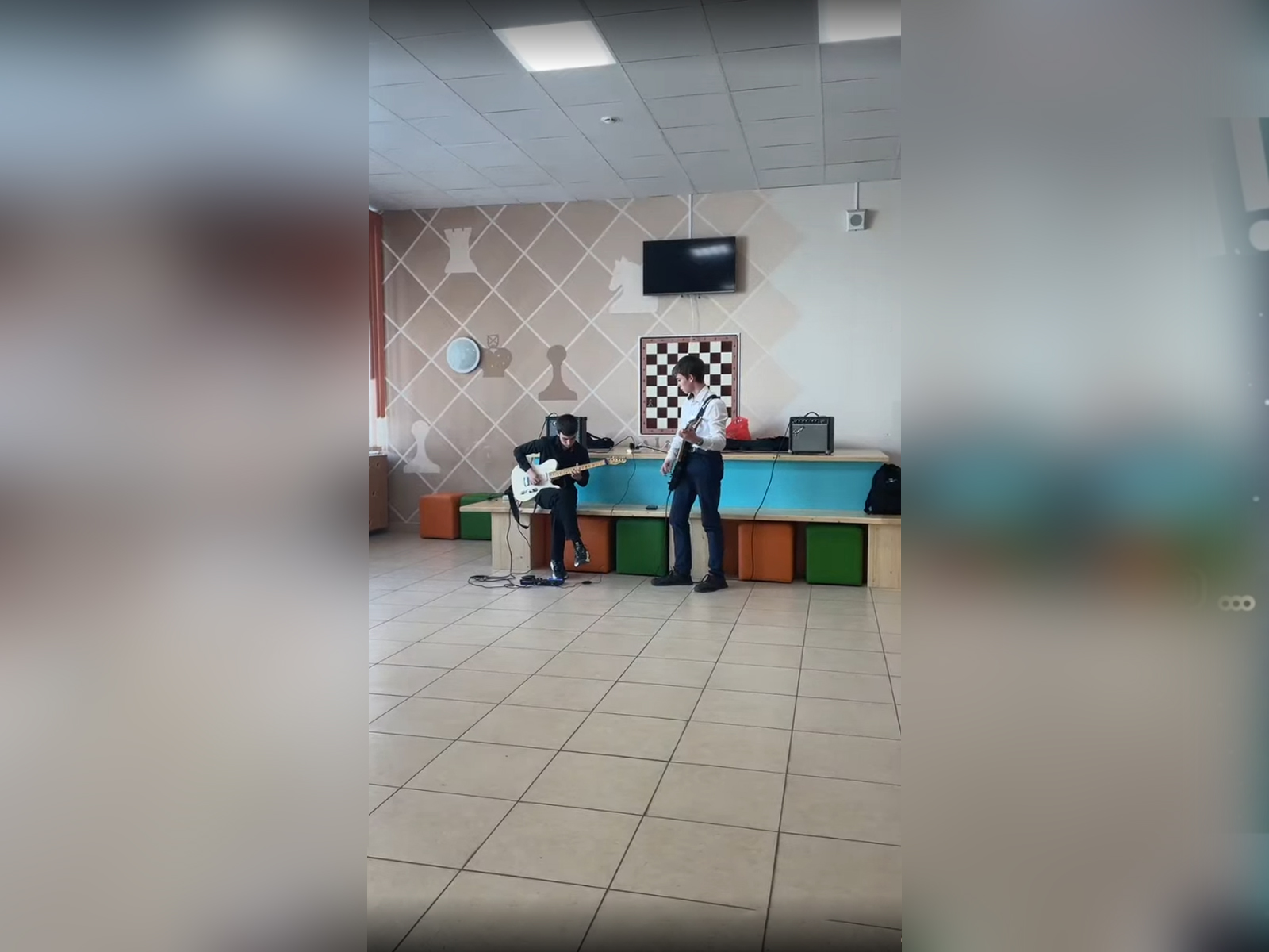 Музыкальные перемены.